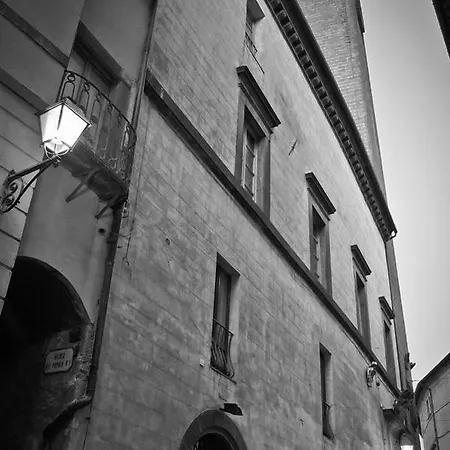 L' Antica Piazzetta Apartment *